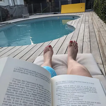 With Garden And Pool, Easy Nimes Access Appartement Caissargues